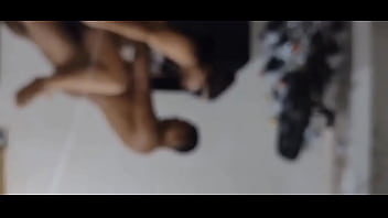 Minha buceta tá molhada mas sem goza dentro