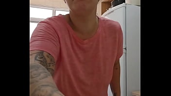 Fazendo o almoço pro marido mas sabendo que serei a sobremesa