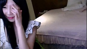 Great pussy show to jerk off 16