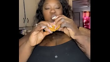 Judybooty7 feeding time