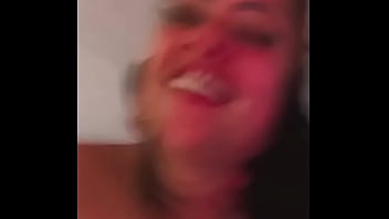 Não larga o joguinho querendo comer o cuzinho