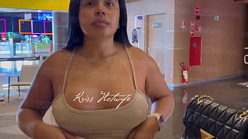 Uma das formas que mais adoro de chamar atenção na rua é assim