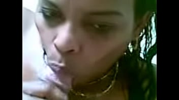 Venezolana mamando duro