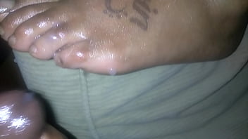 Feet Cum thumbnail