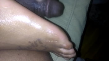 Feet cum