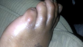 Feet cum