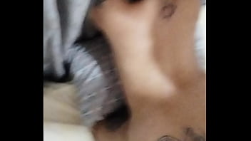 Entro a una habitación de un hotel y me coje un desconocido