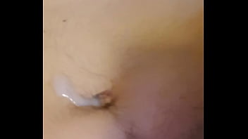 Who que help me cum
