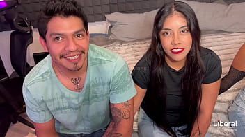 Parejas swinger hacen su primer intercambio de parejas real Parejas swinger hacen su primer intercambio de parejas real