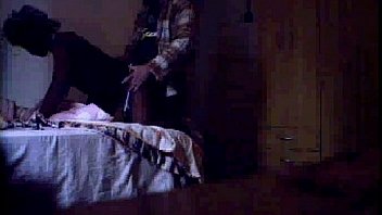 Fodendo a mulatinha sapeca de quatro bem a