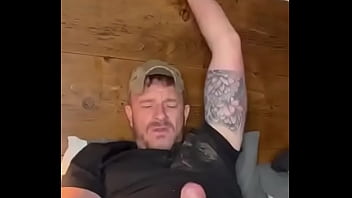 Glaze me like a doughnut cowboy #cumblaster #gayxxx #trade #nsfw #gayvid