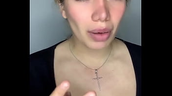 Ana elisa enamorándonos se le nota los pezones