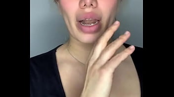 Ana elisa enamorándonos se le nota los pezones