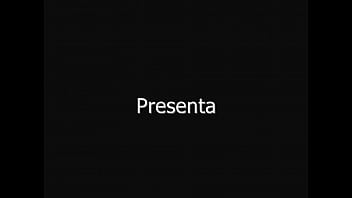 6 coral atada en el suelo