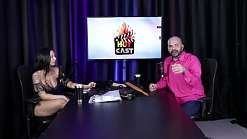 Deveriam pensar mais no que o ator está vendo e não no que está vendendo paulo avelar tiv models sheer red