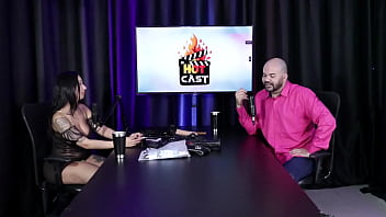 Deveriam pensar mais no que o ator está vendo e não no que está vendendo paulo avelar tiv models sheer red