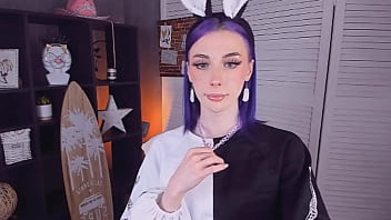 I don't need to flirt i will seduce you with my awkwardness