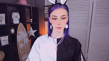 I don't need to flirt i will seduce you with my awkwardness