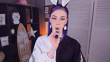 I don't need to flirt i will seduce you with my awkwardness