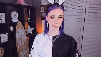 I don't need to flirt i will seduce you with my awkwardness