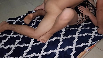 Xxx mi hijastra española me visita y me folla