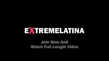 Loose pussy hole deep fisting huge squirt cervix view