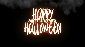 Invocação do mal as safadinhas invocam do além a morte e o capeta para levar gozadas deles