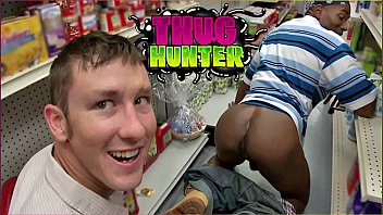 Gaywire Gangsta Power Bottom Gets Bonked In Public Store thumbnail