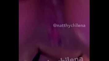 Todavía todavía me duele el chico me encanta kskskskskss videito a sólo 30 000 en venta sólo en mi whatsapp