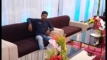 Gozo Intenso Indian Boy Masturbação thumbnail