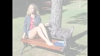 Popping herself in the park