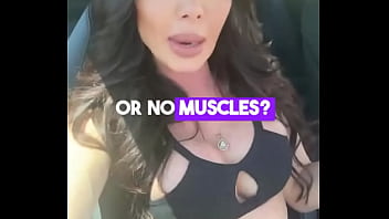 Do i prefer a man with muscles or no muscles you're about to find out #fitmom #fitnessmodel #fitness