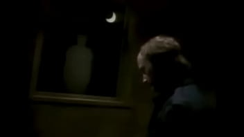 Puedo sentirlo correrse en el aire esta noche