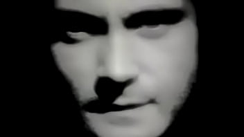 Puedo sentirlo correrse en el aire esta noche