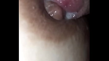 Capezzolo pieno di saliva e cappella