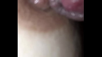 Capezzolo pieno di saliva e cappella