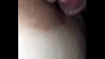 Capezzolo pieno di saliva e cappella