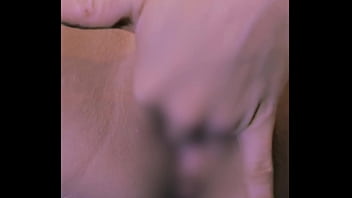 Vidéo 10 disponible mes tazous un bon gros pour me faire bien mouiller