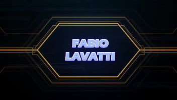 Mijando na duas no banheiro