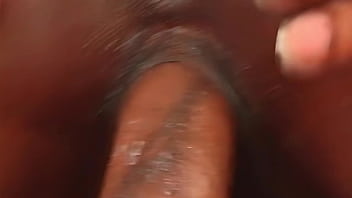 Black babe uses her tongue