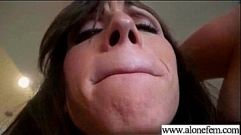 Lovely Girl Use All Kind Of Things To Masturbate Vid 25 thumbnail