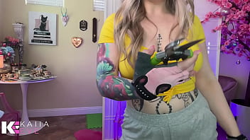 Goddess sheering balls