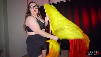 Thick bbw try on haul wiith 5 tight gym shorts hugging juicy ass dirty talk stripteases and naughty dance 4k landscape