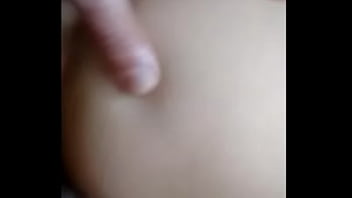 Morena rabuda levando pica