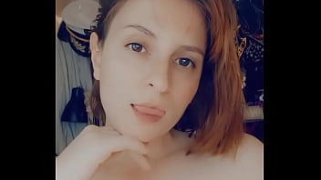 Attention vidéo gratuite uniquement pour les fans ce soir ma première exhib