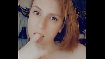 Attention vidéo gratuite uniquement pour les fans ce soir ma première exhib