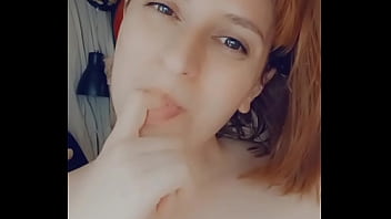 Attention vidéo gratuite uniquement pour les fans ce soir ma première exhib