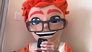 I pound della cate’s shaved slit in doggystyle for a creampie ending