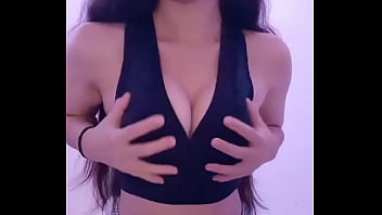 Dia bom pra postar meus peitinhos