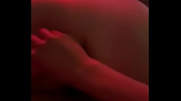 Pelirroja le encantan montar